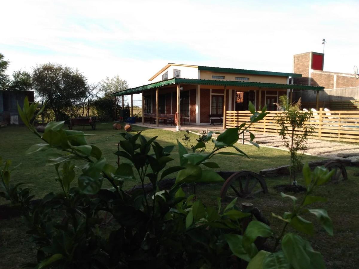 Casa De Campo, Con Pileta Y Asador Criollo!! - "La Ranchada" Villa Gualeguaychu Exterior photo