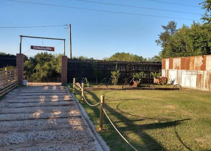 Casa De Campo, Con Pileta Y Asador Criollo!! - "La Ranchada" Villa Gualeguaychu Exterior photo